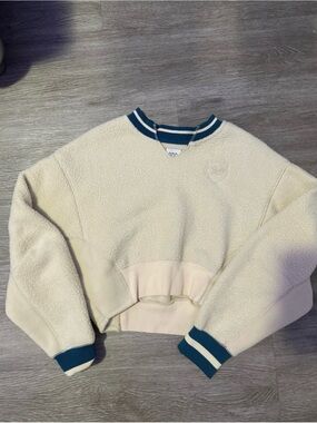 BDG Cream Sherpa Cropped Pullover with Teal Trim